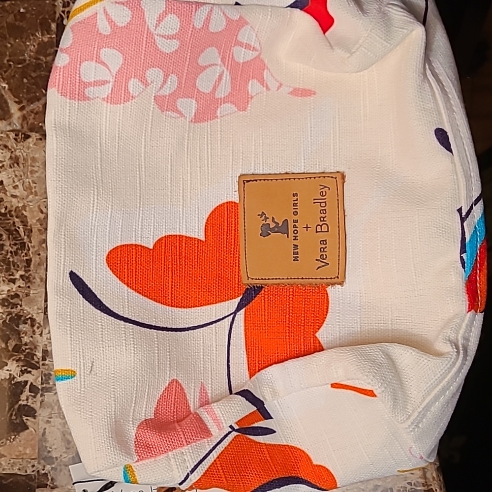 NWT Vera Bradley New Hope make up bag - Picture 1 of 4